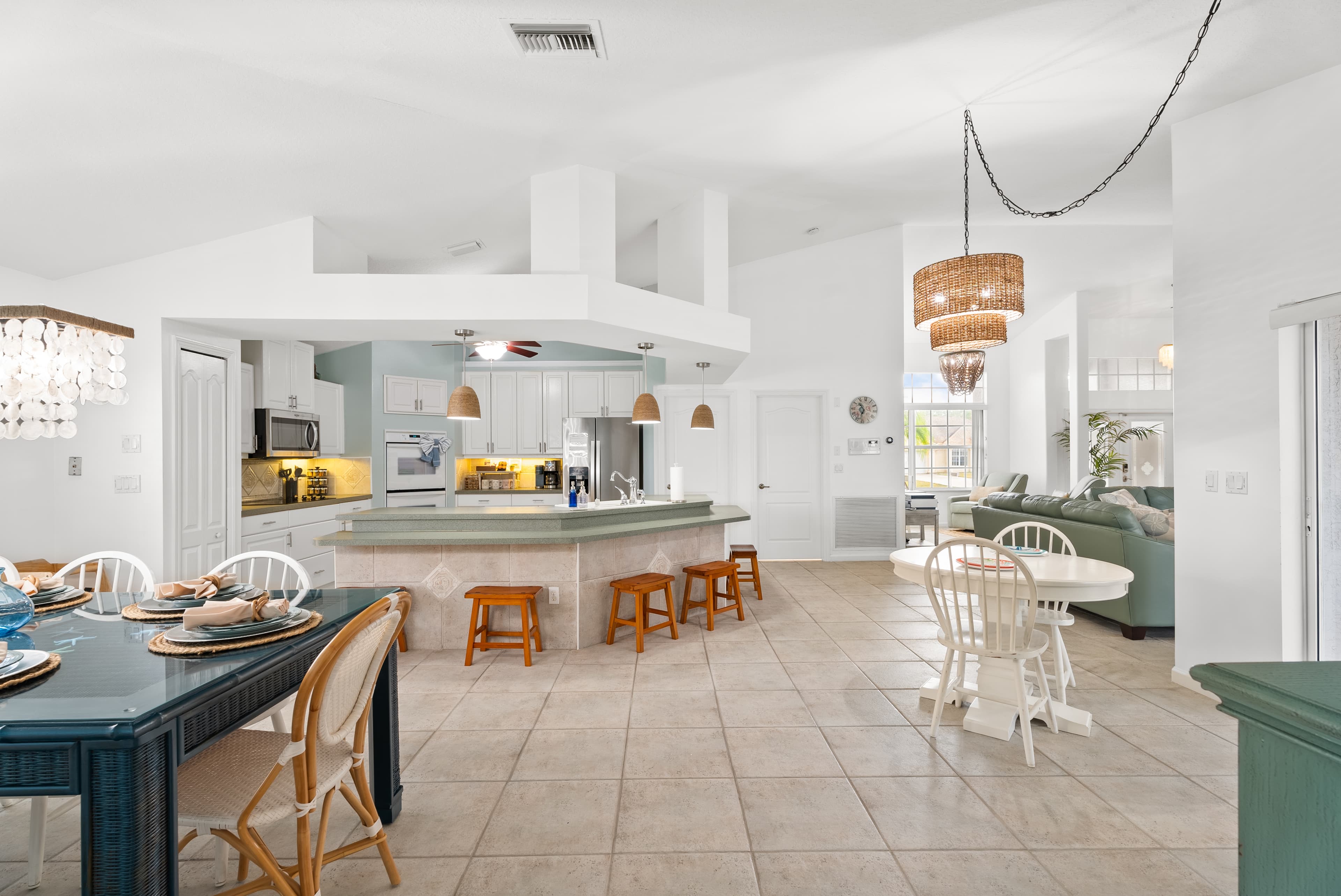 Modern kitchen